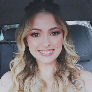 Meet your Posher, Ana paula